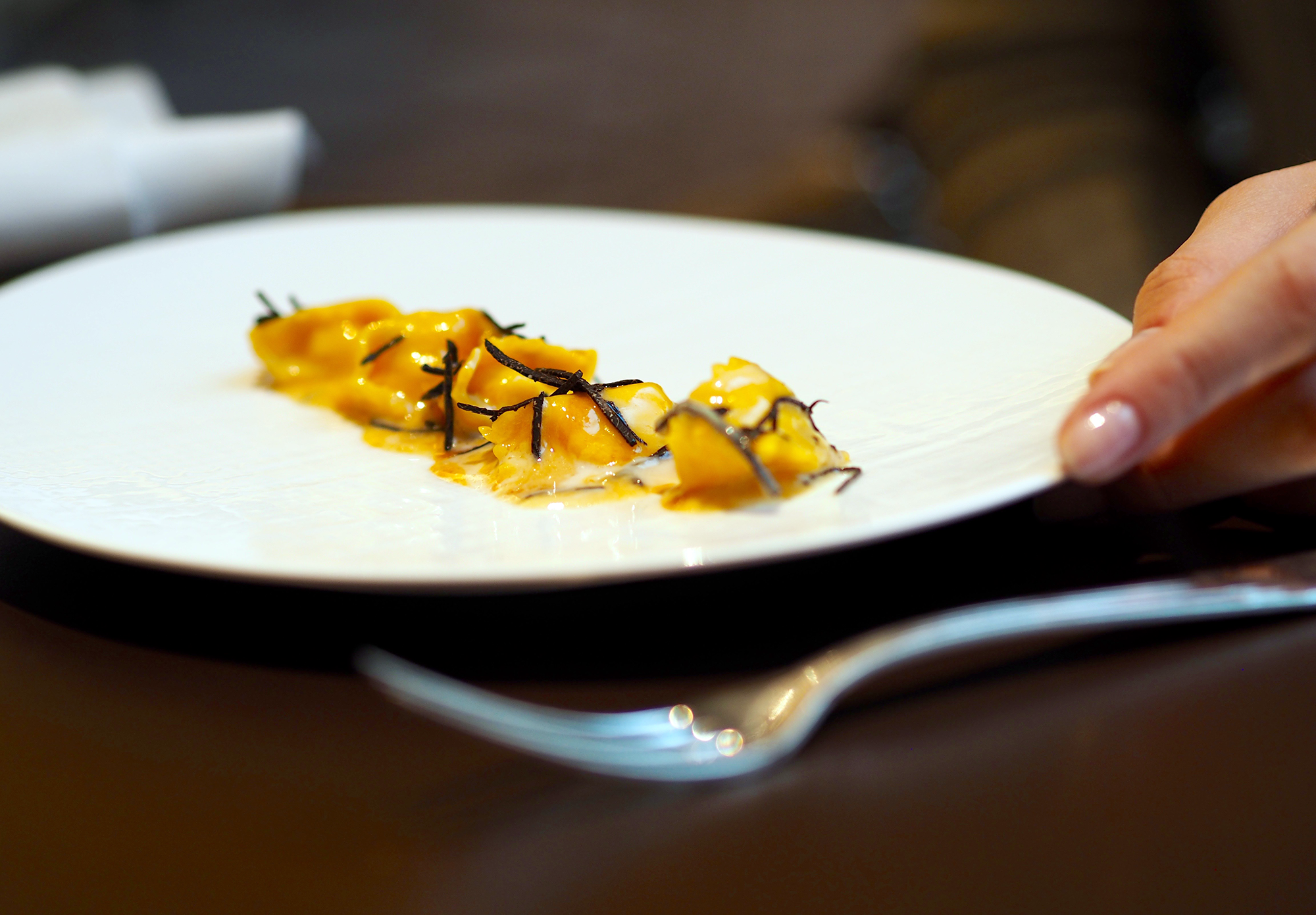 le george restaurant at the four seasons paris