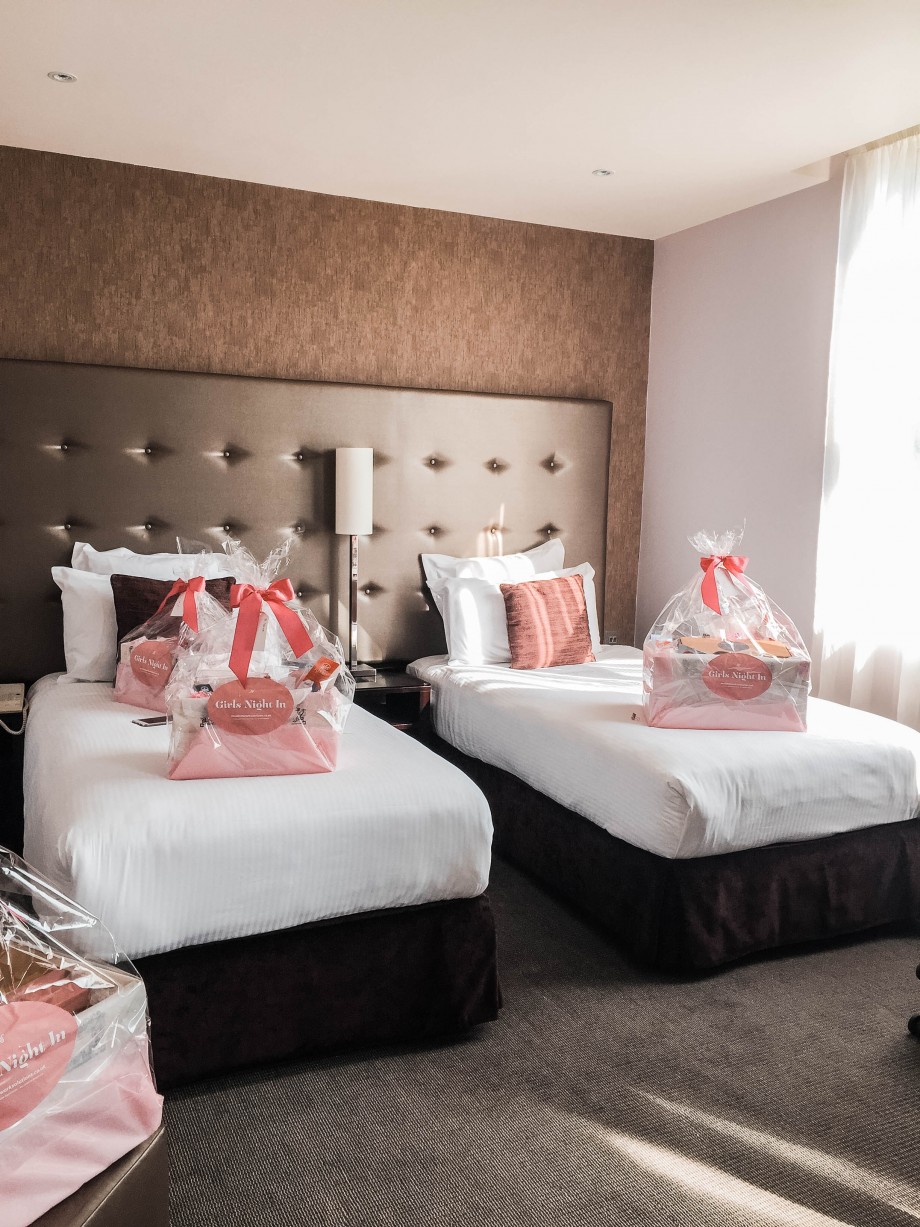 AFTERNOON TEA AT THE ARCH & STAY AT K WEST HOTEL