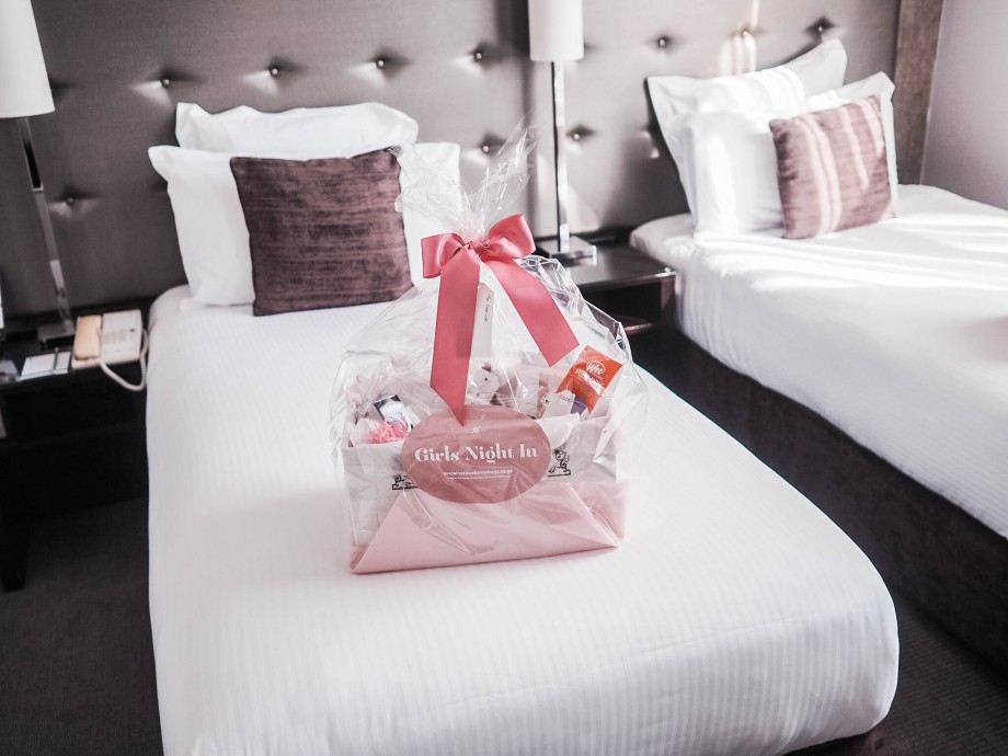 AFTERNOON TEA AT THE ARCH & STAY AT K WEST HOTEL