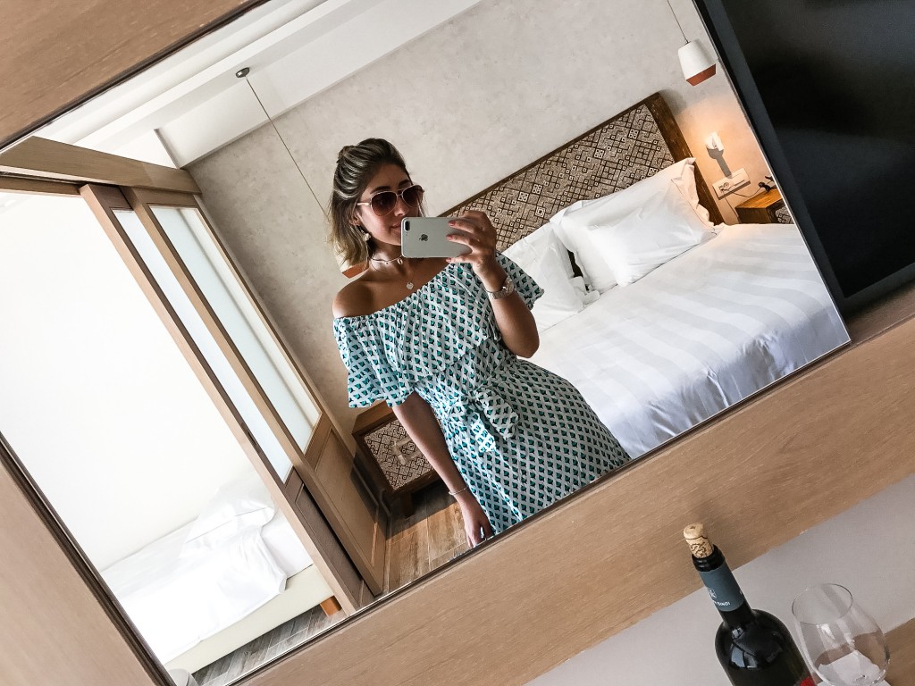 Amada Colossos Resort