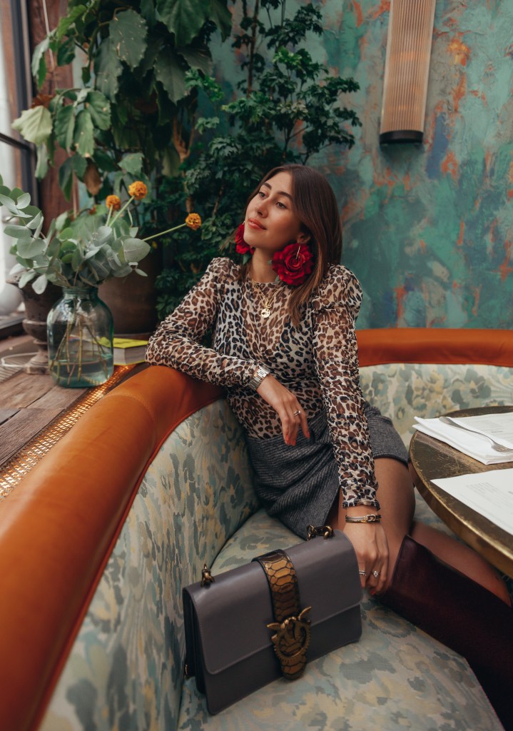 paris travel blogger pink mamma